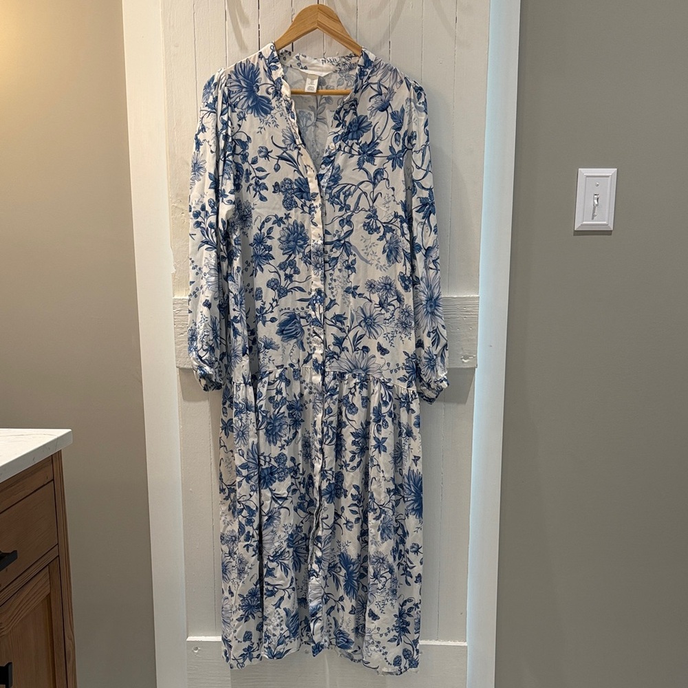 H&M Blue Floral Long Sleeve Dress